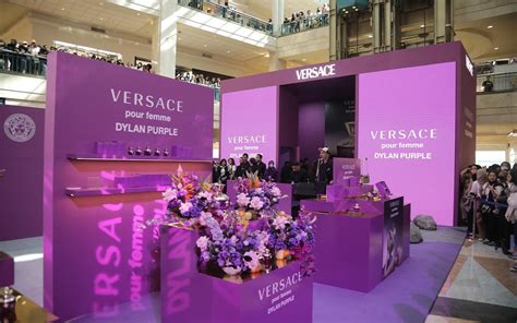 versace event scenario flood